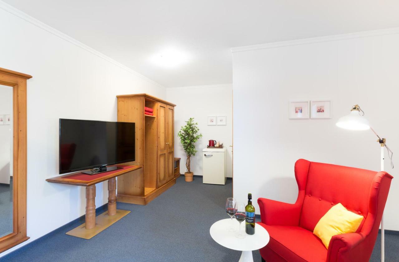 Hotel Garni Nöserlgut Linz